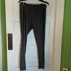Lularoe Tall & Curvey Leggings